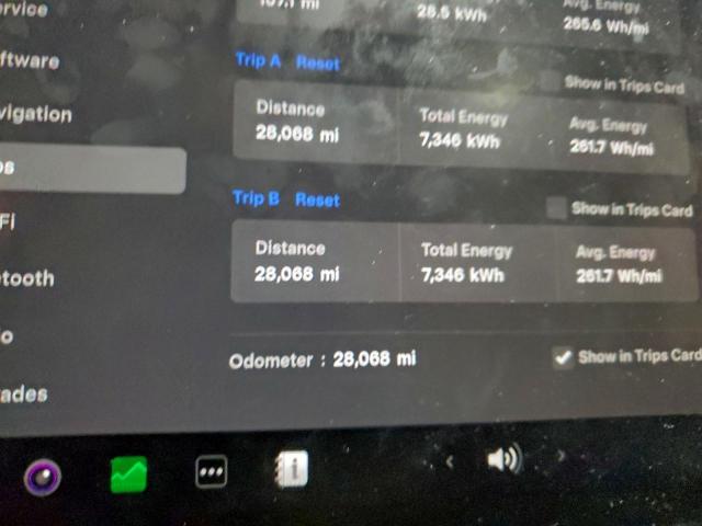 Tesla Model Y Image 12