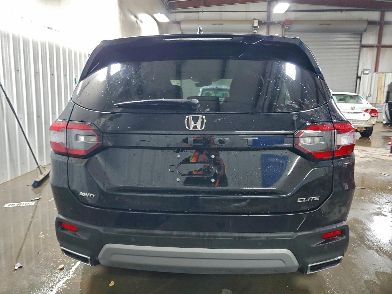 Honda Pilot Elite Image 8