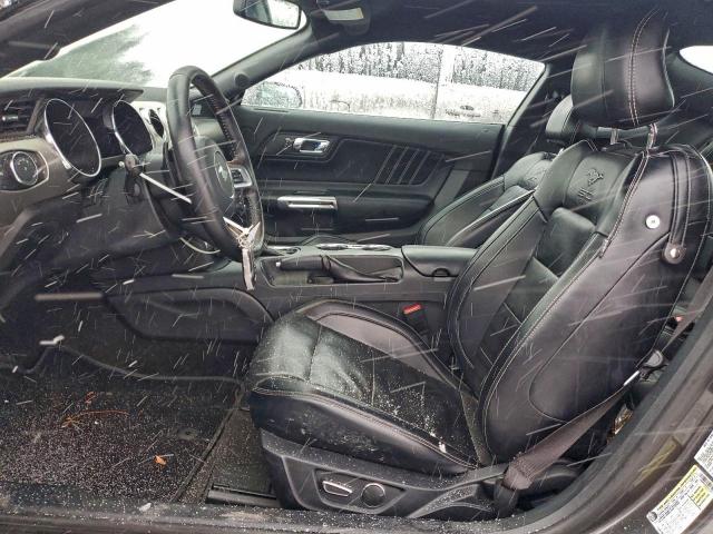 Ford Mustang Image 13