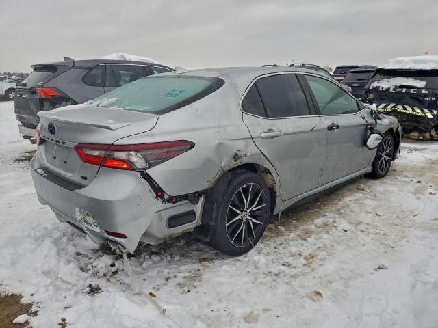 Toyota Camry Se Night Shade Image 2