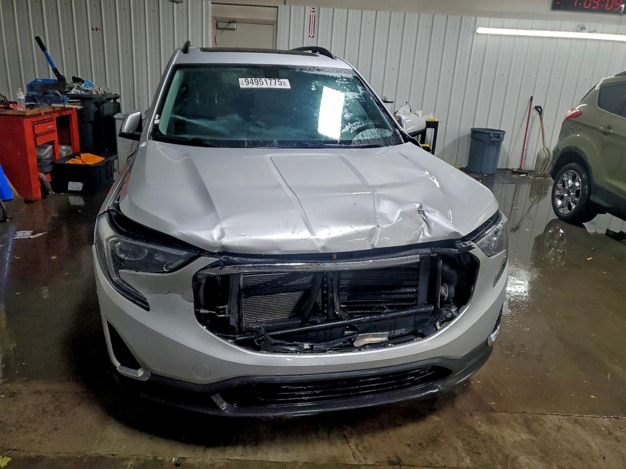 GMC Terrain Sle Image 8