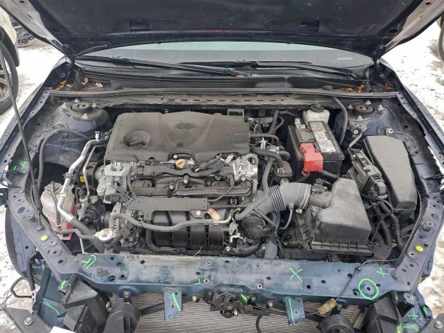 Toyota Camry Se Image 7