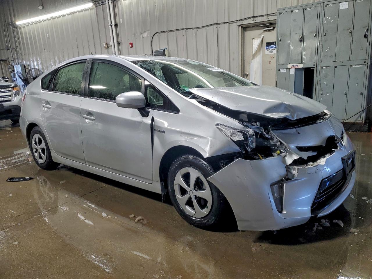 Toyota Prius Image 3