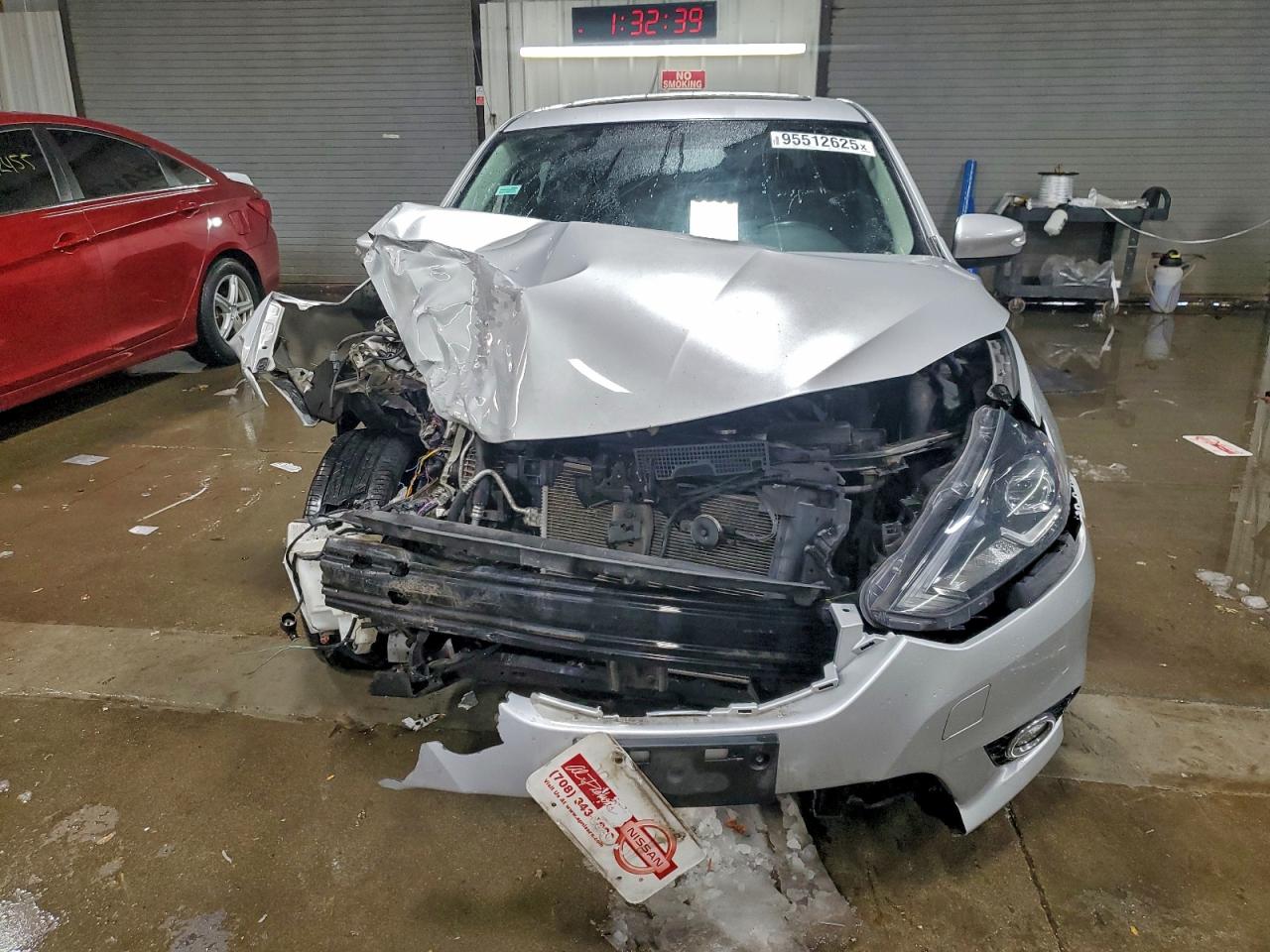 Nissan Sentra S Image 10