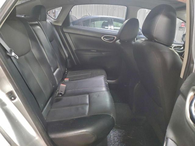 Nissan Sentra S Image 8