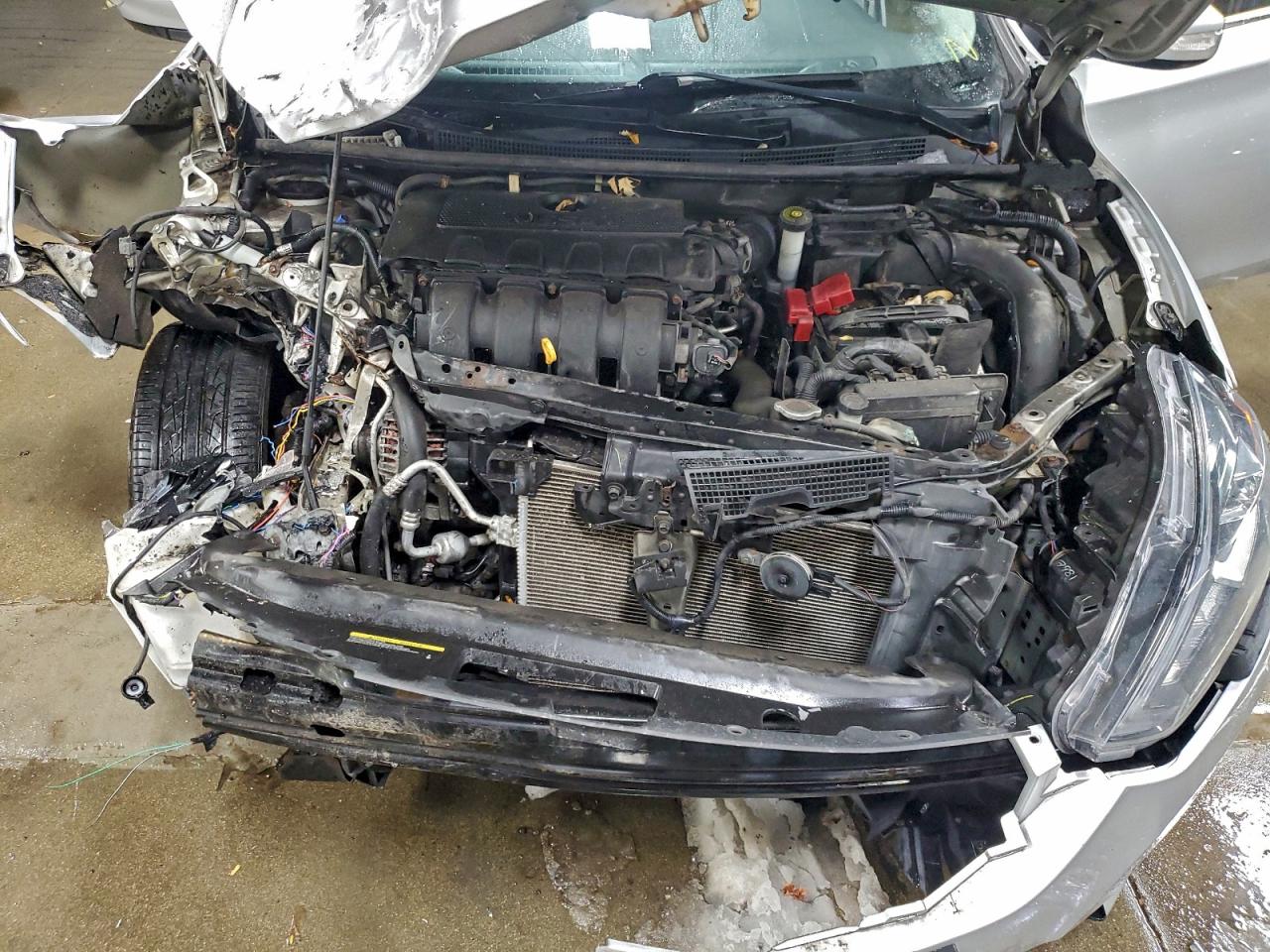 Nissan Sentra S Image 12