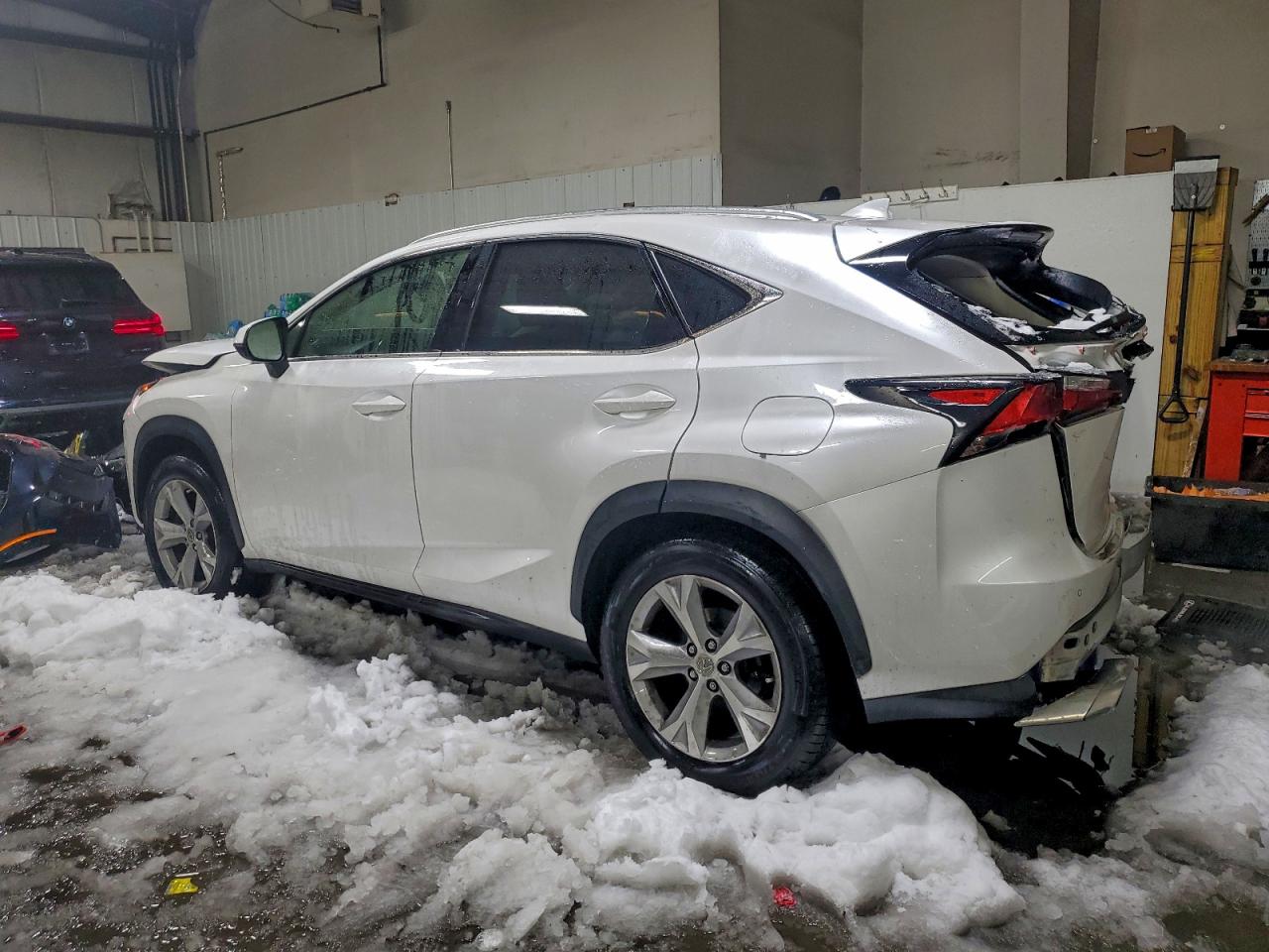 Lexus NX 200t Base Image 2