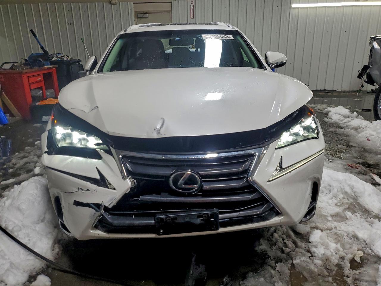 Lexus NX 200t Base Image 3
