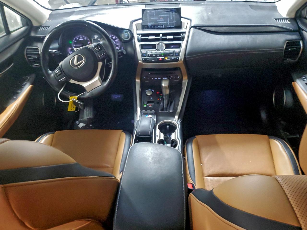 Lexus NX 200t Base Image 10