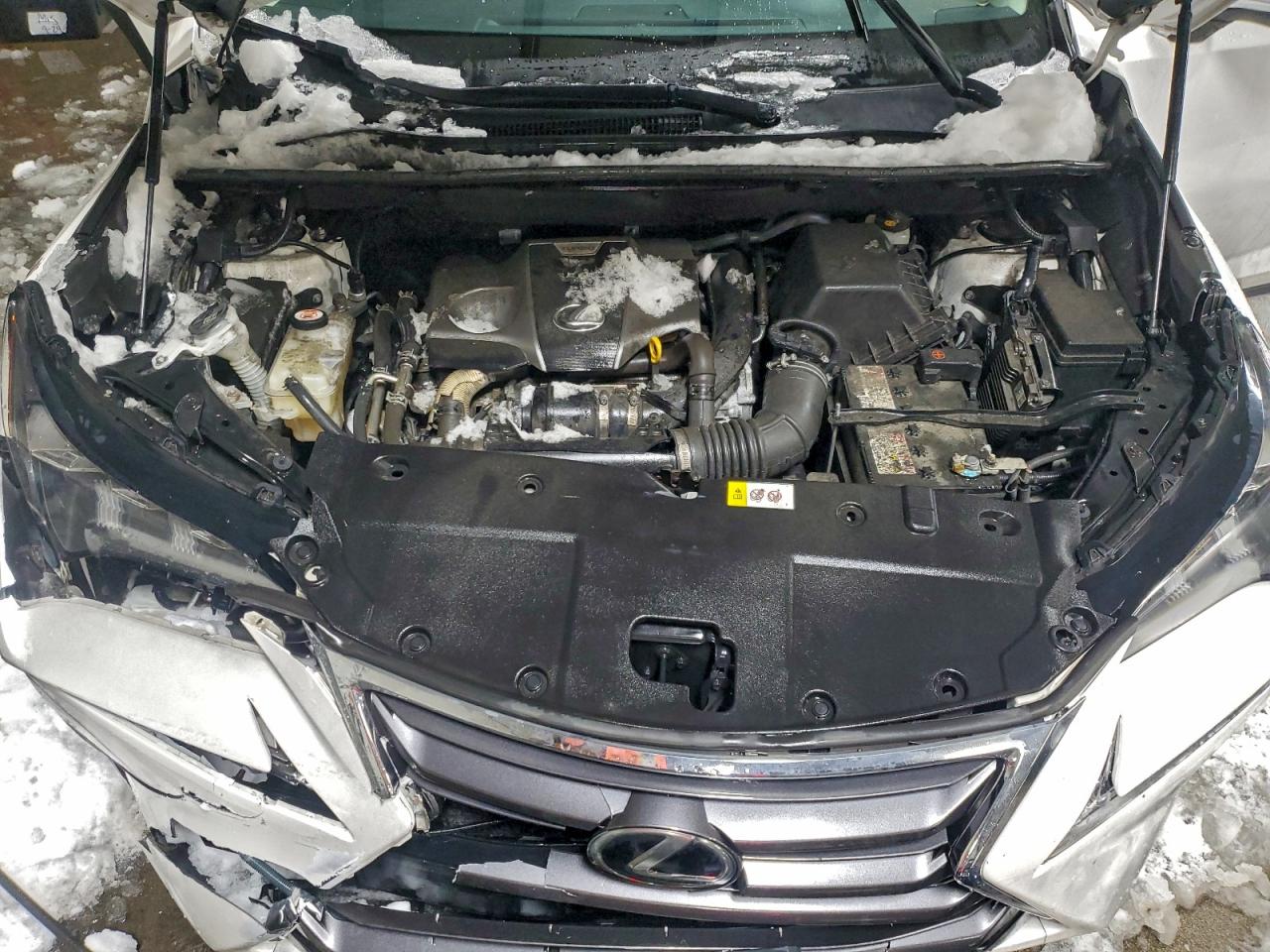 Lexus NX 200t Base Image 7