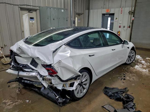 Tesla Model 3 Image 4