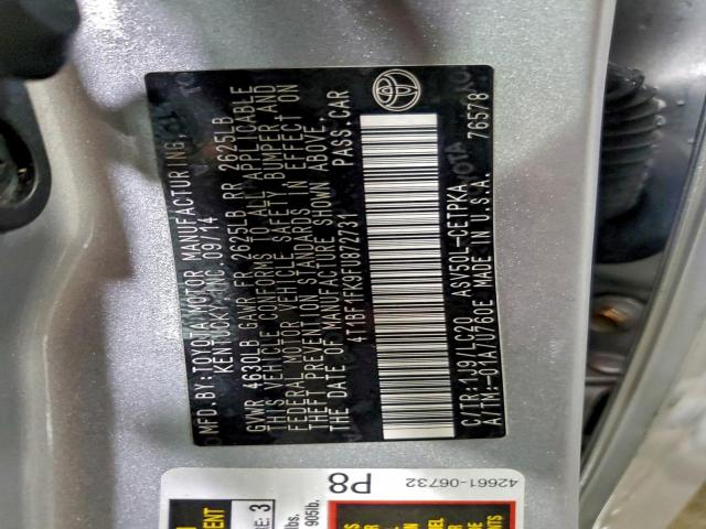 Toyota Camry Le Image 9