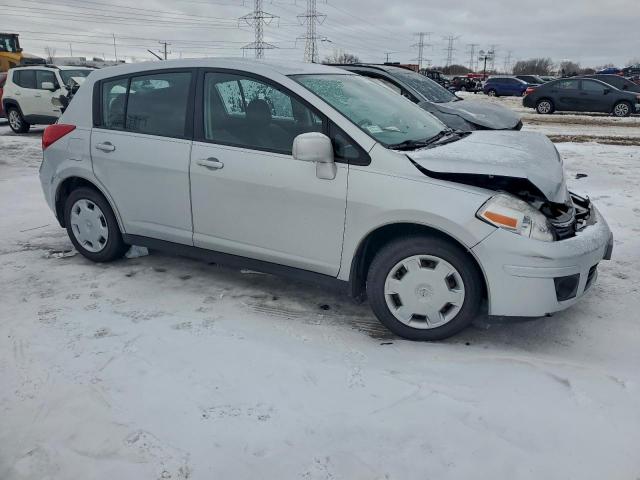 Nissan Versa S Image 4