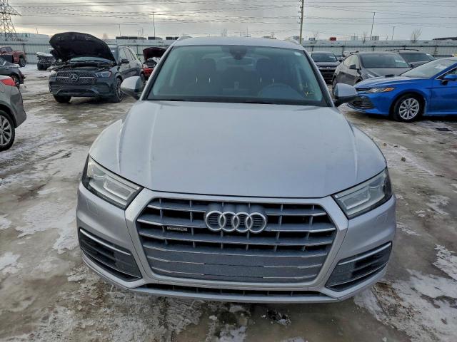 Audi Q5 Premium Image 10