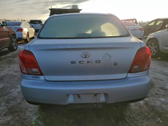 Toyota ECHO Image 9