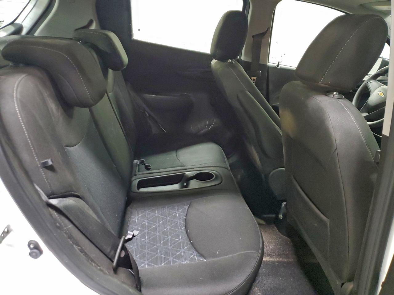 Chevrolet Spark Ls Image 8