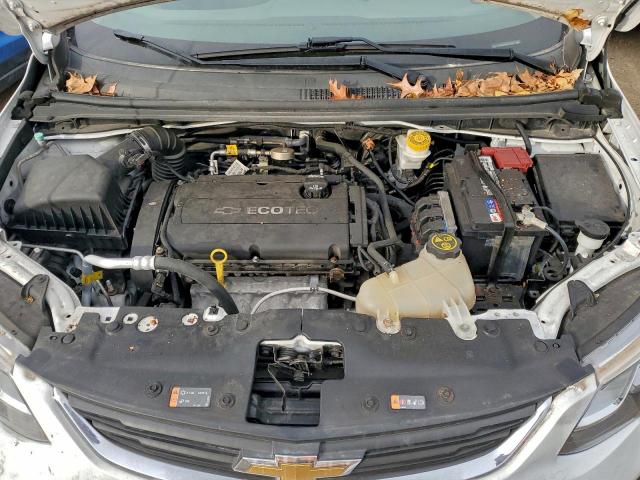 Chevrolet Sonic Ls Image 12