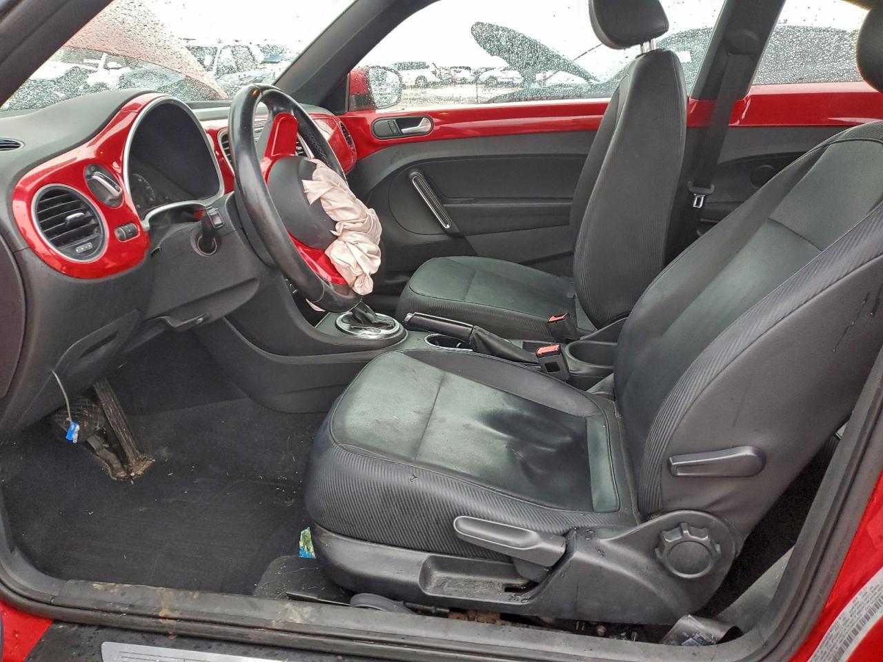 Volkswagen Beetle Image 10