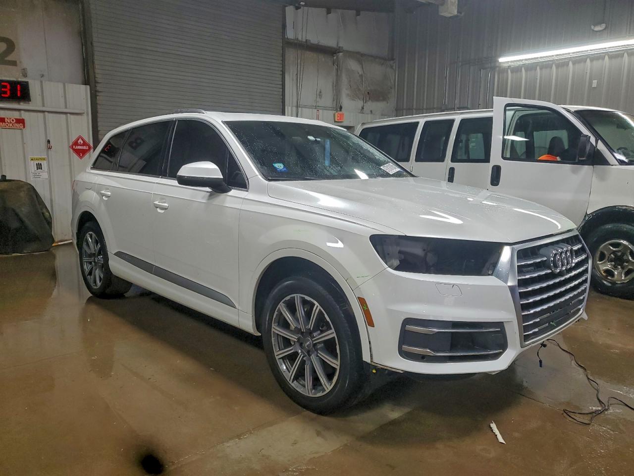 Audi Q7 Prestige Image 5