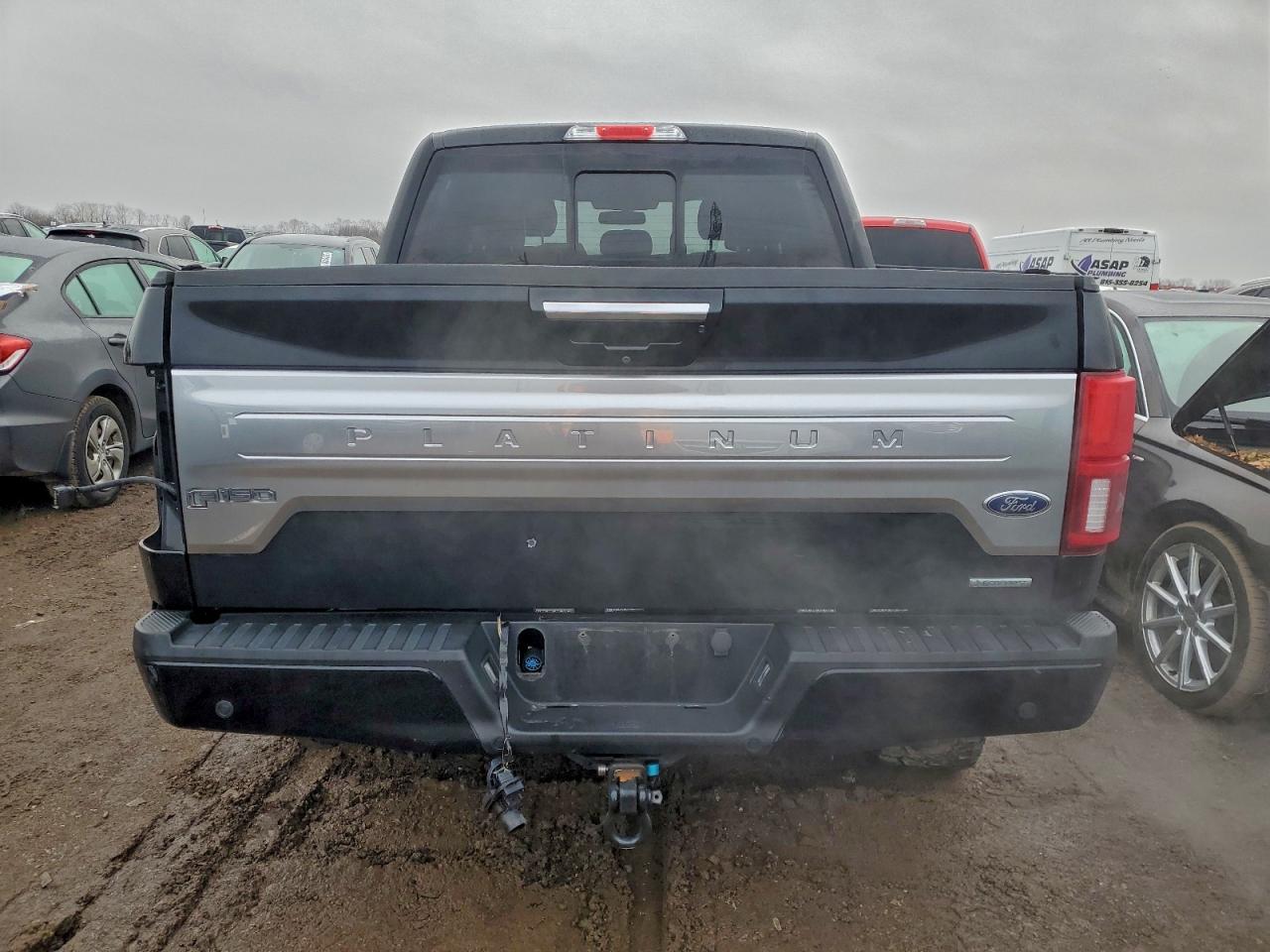 Ford F-150 Supercrew Image 8