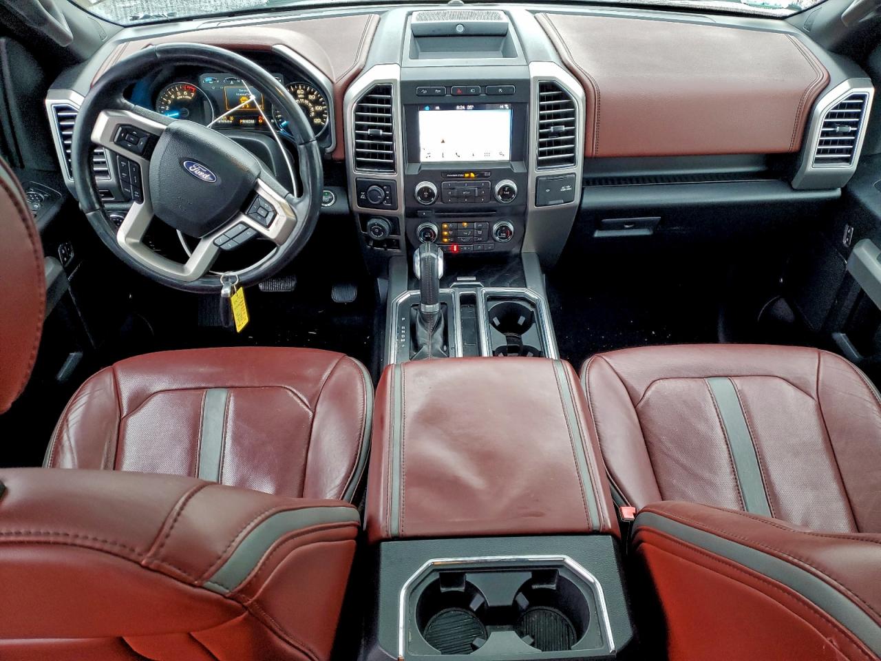 Ford F-150 Supercrew Image 11