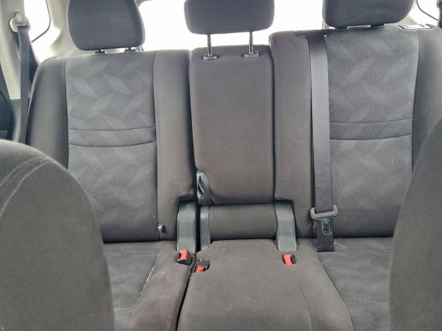 Nissan Rogue S Image 6