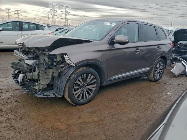  Salvage Mitsubishi Outlander