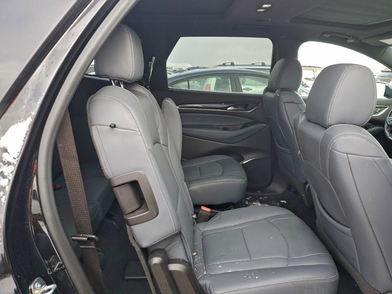 Buick Enclave Essence Image 13