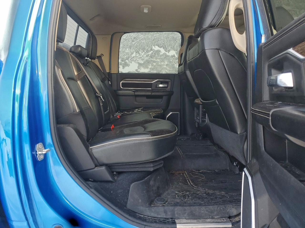 Ram 2500 Laramie Image 12