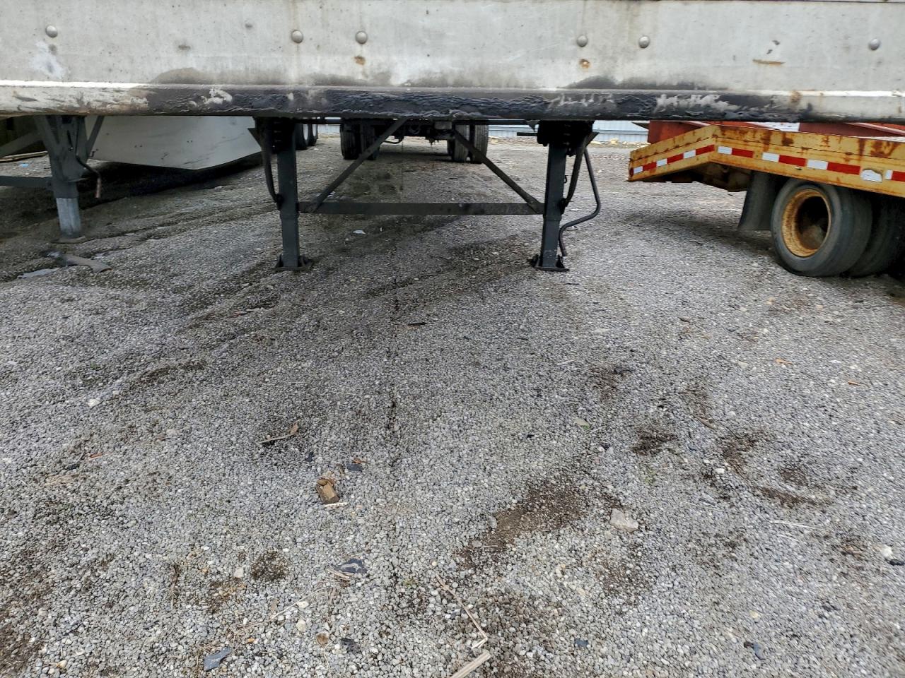 Stoughton Trailer Image 4