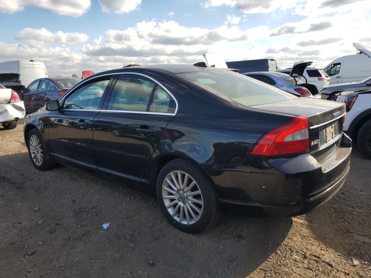 Volvo S80 3.2 Image 8