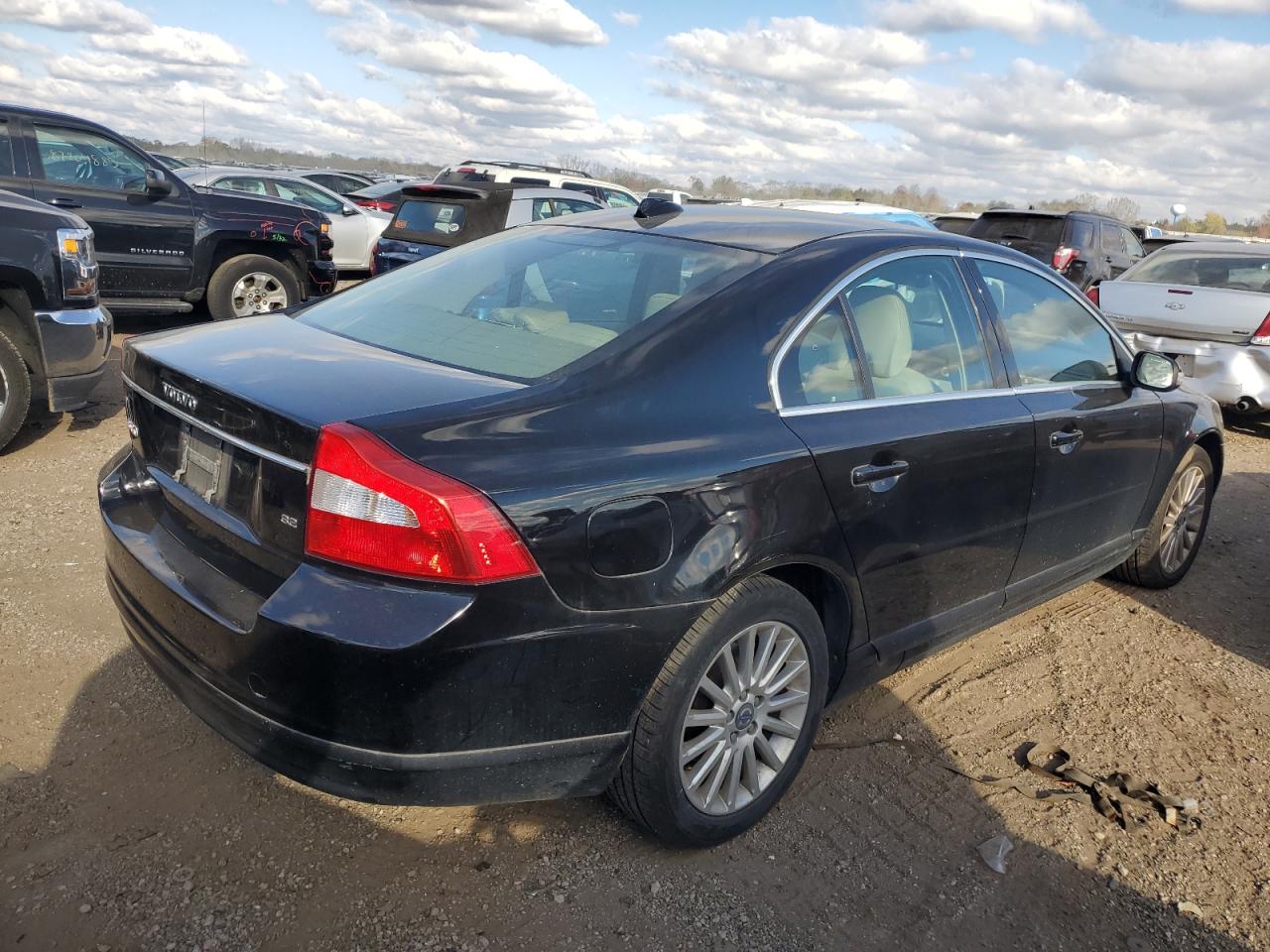 Volvo S80 3.2 Image 4