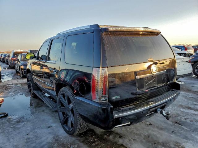 Cadillac Escalade Premium Image 3