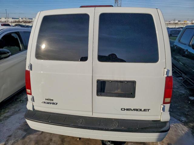 Chevrolet Astro Image 13