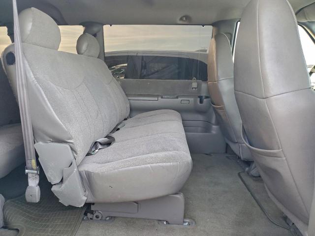 Chevrolet Astro Image 12