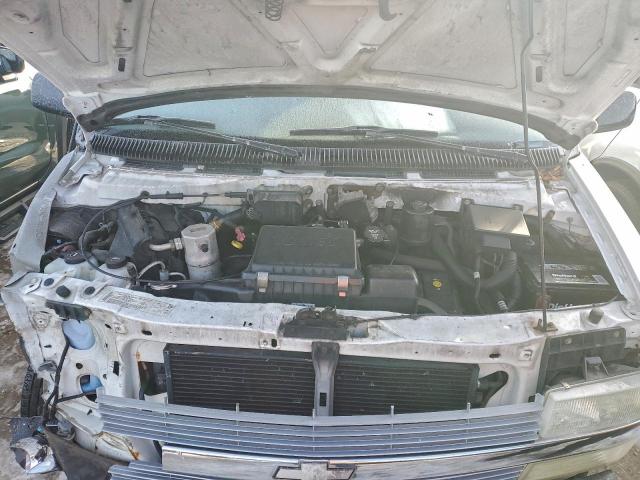 Chevrolet Astro Image 8