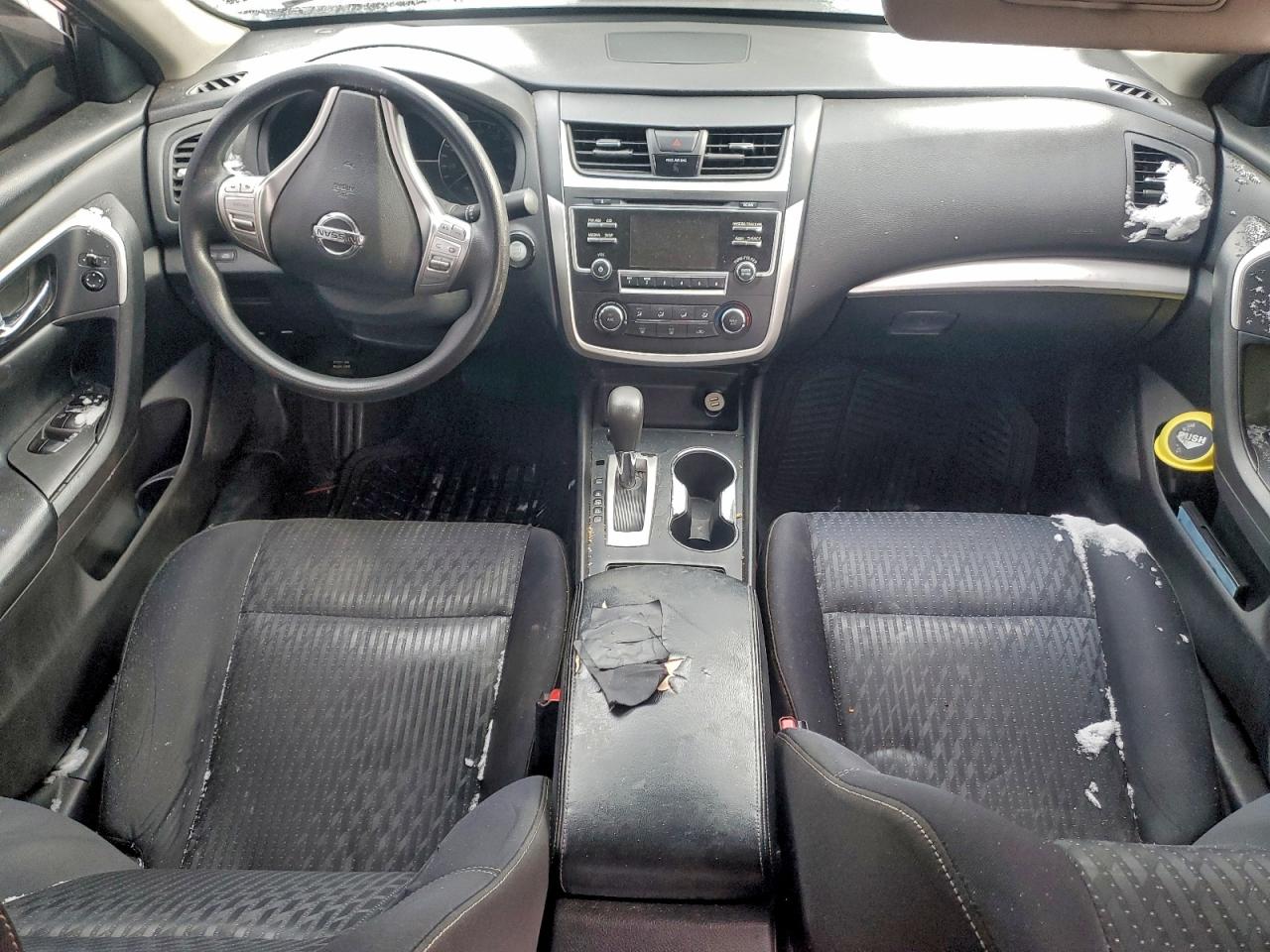 Nissan Altima 2.5 Image 10