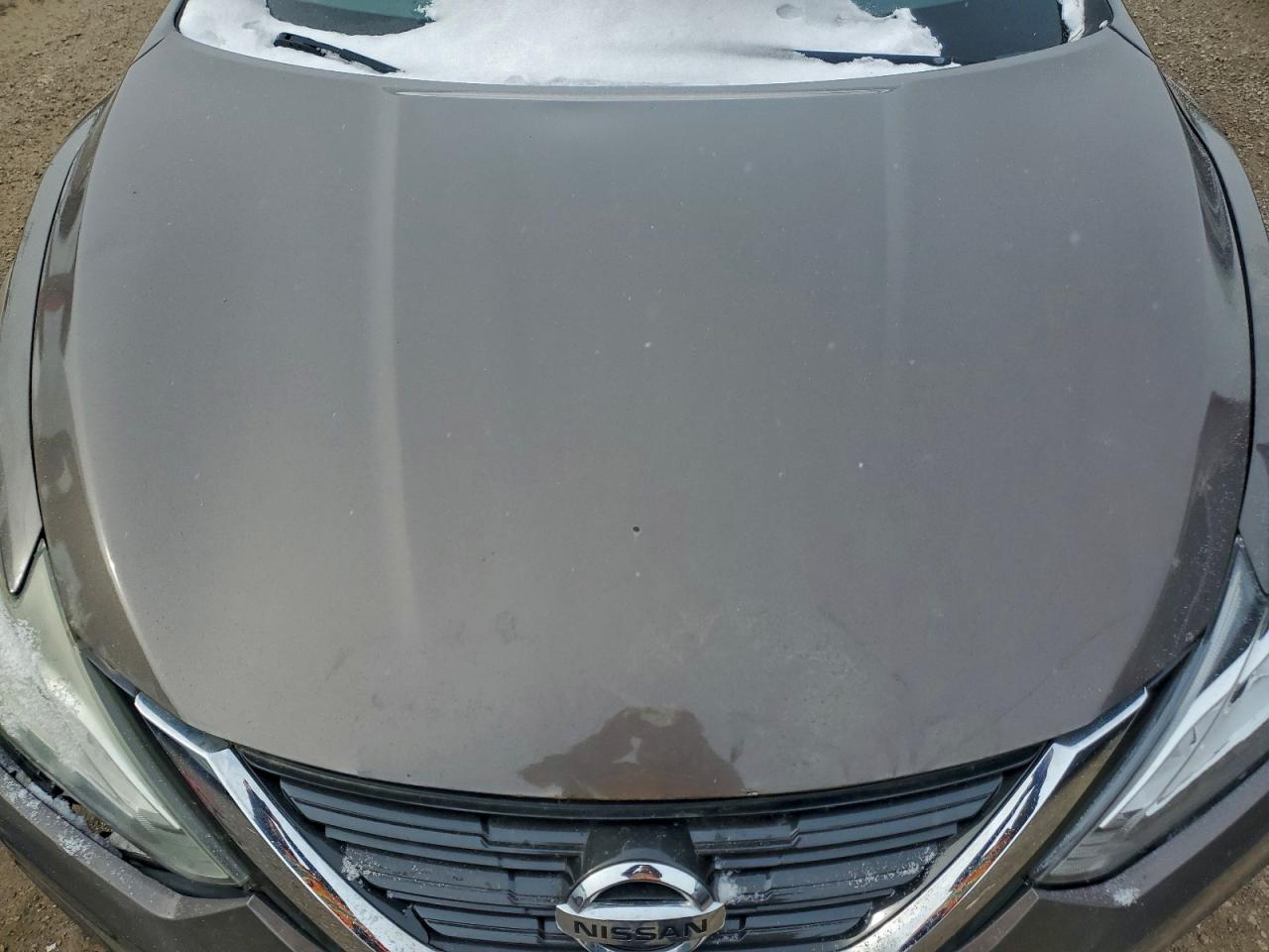 Nissan Altima 2.5 Image 12