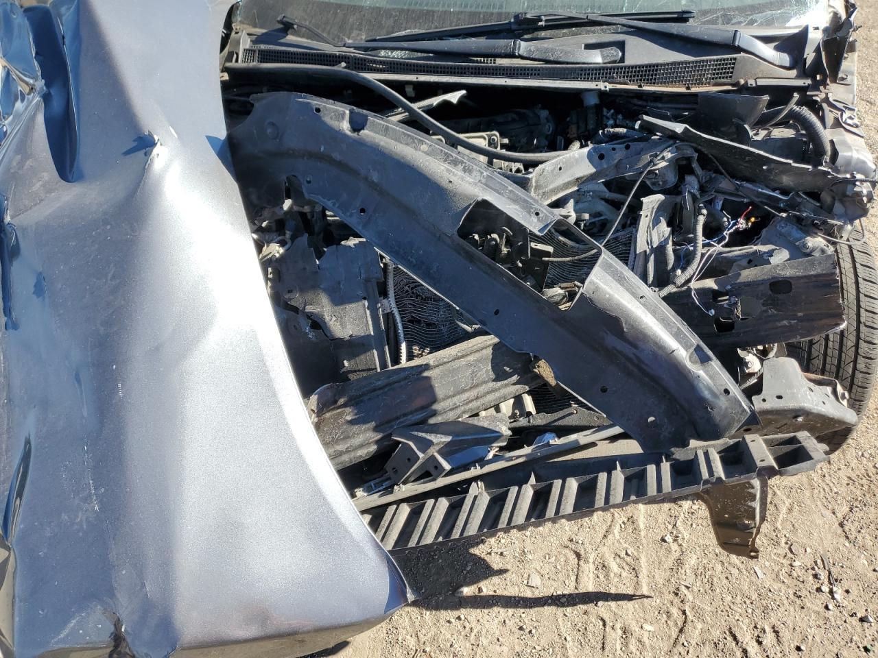 Nissan Sentra S Image 2