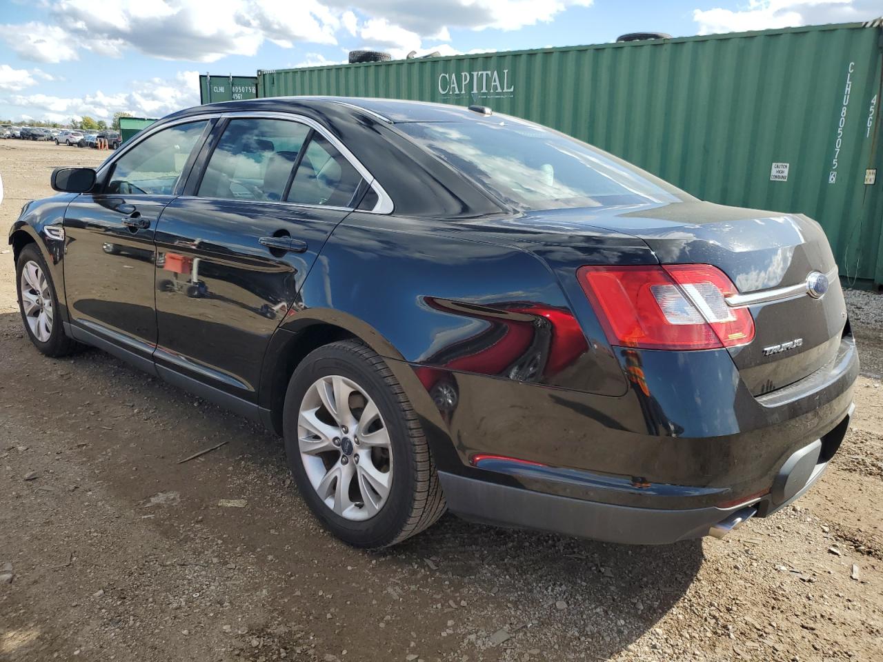 Ford Taurus Sel Image 9