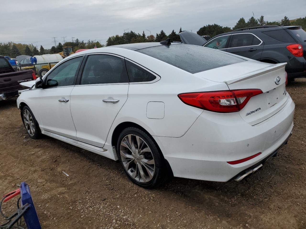 Hyundai SONATA Sport Image 2