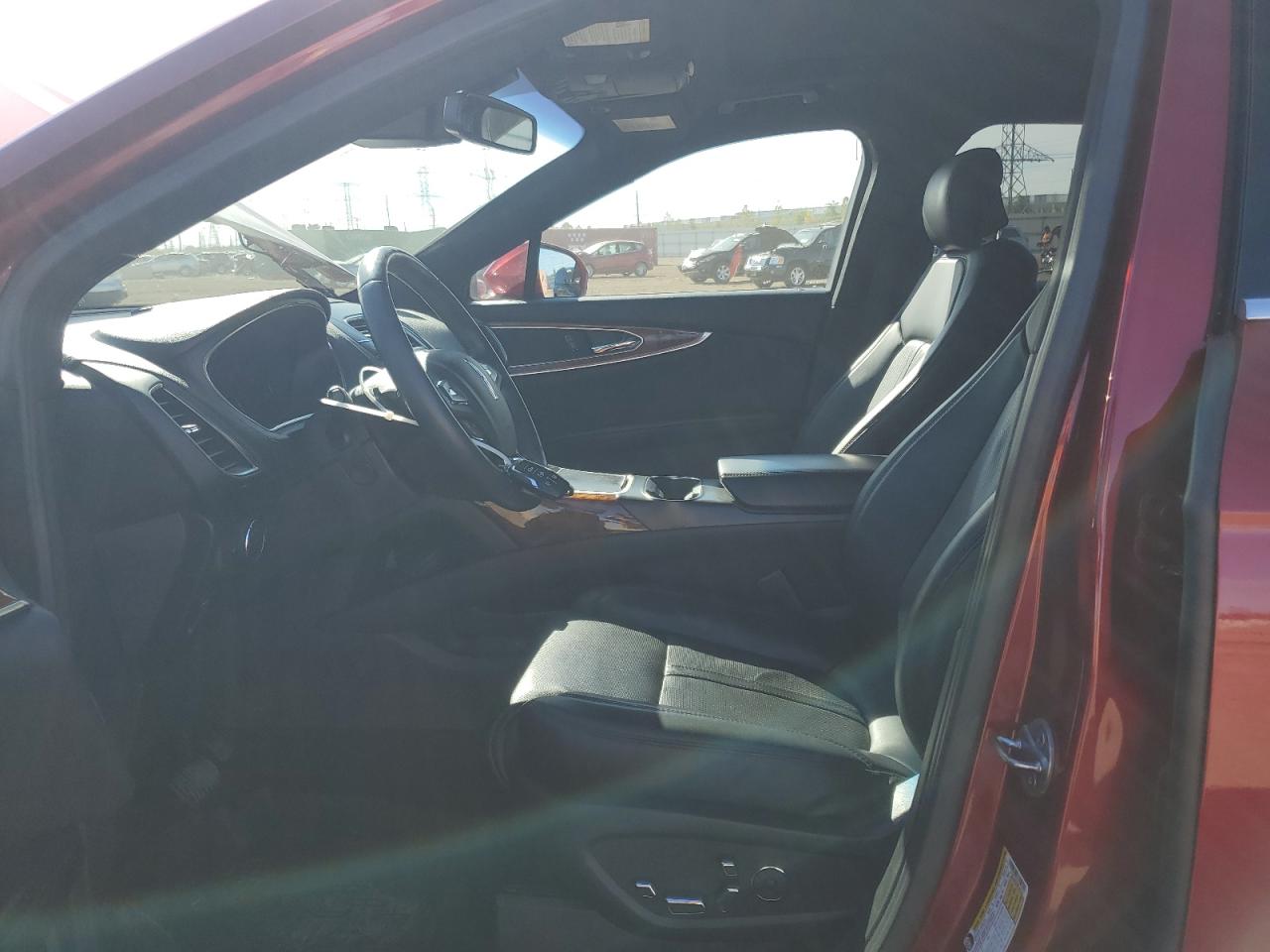 Lincoln MKX Reserve Image 10