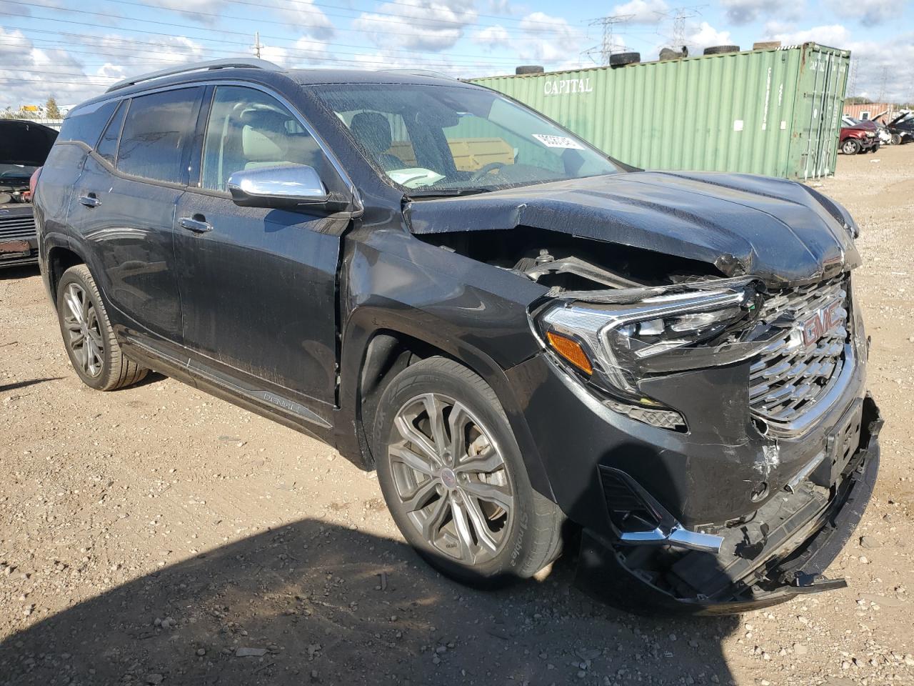 GMC Terrain Denali Image 3