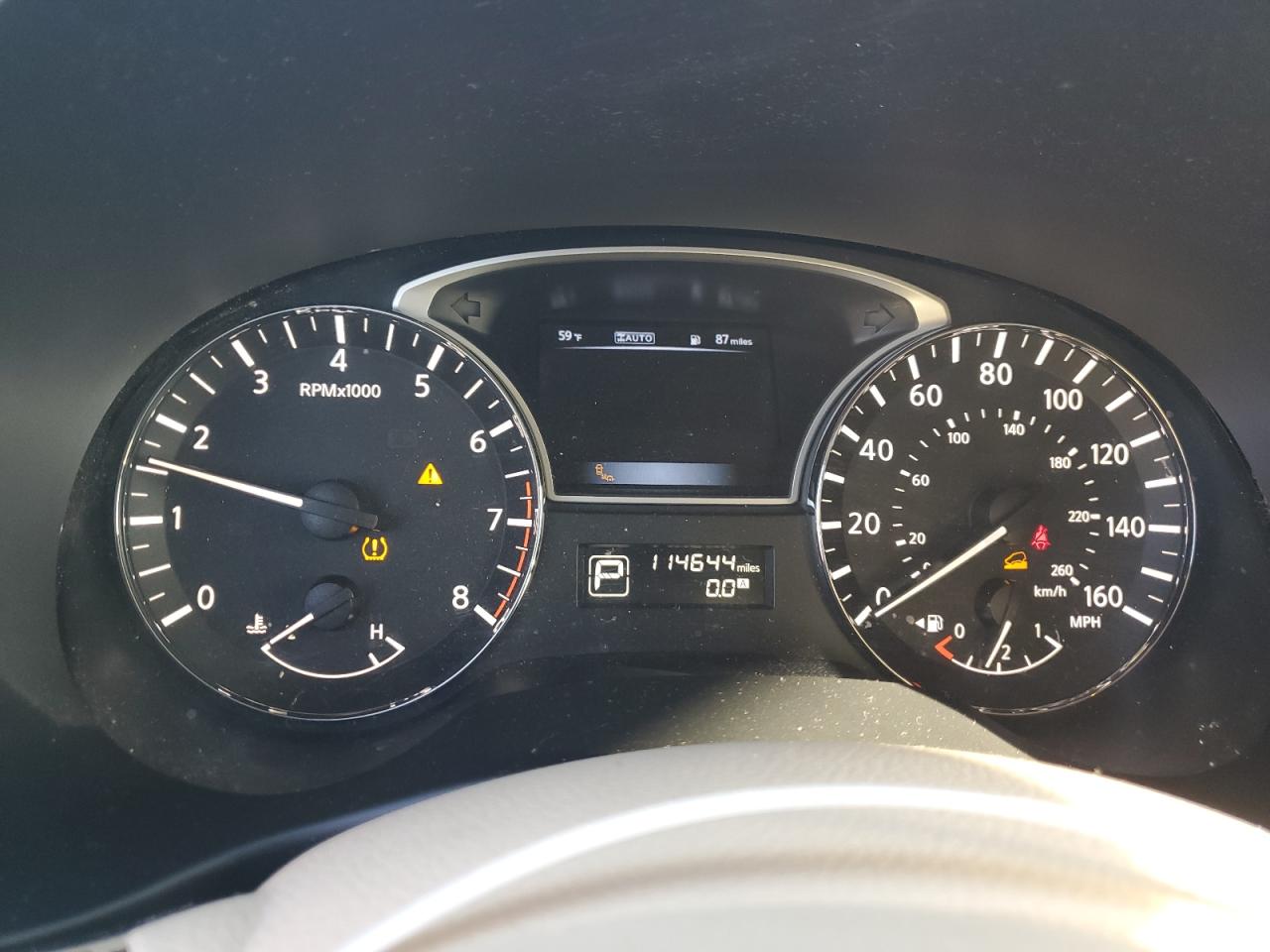 Nissan Pathfinder S Image 9