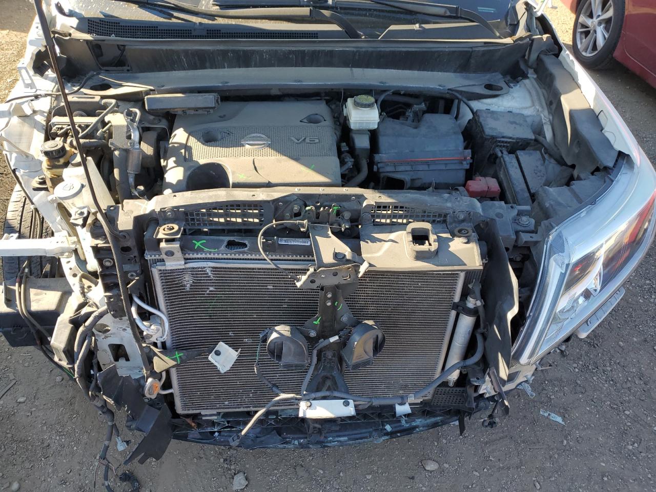 Nissan Pathfinder S Image 11