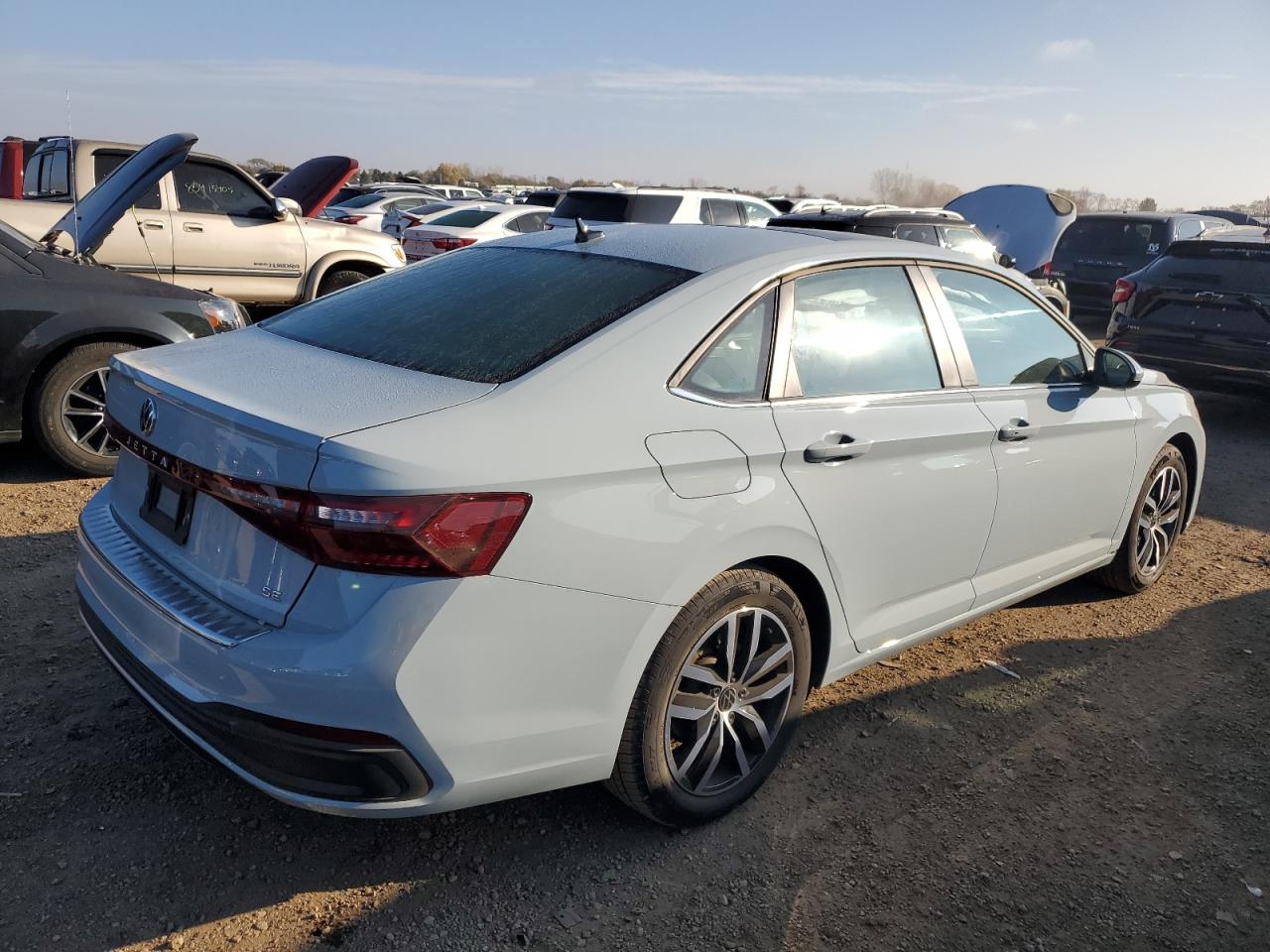 Volkswagen Jetta Se Image 8