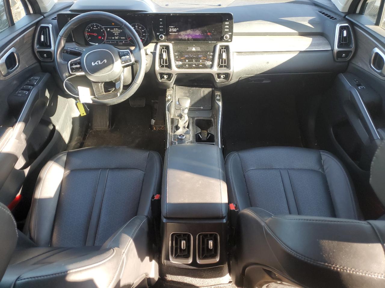 Kia Sorento S Image 10