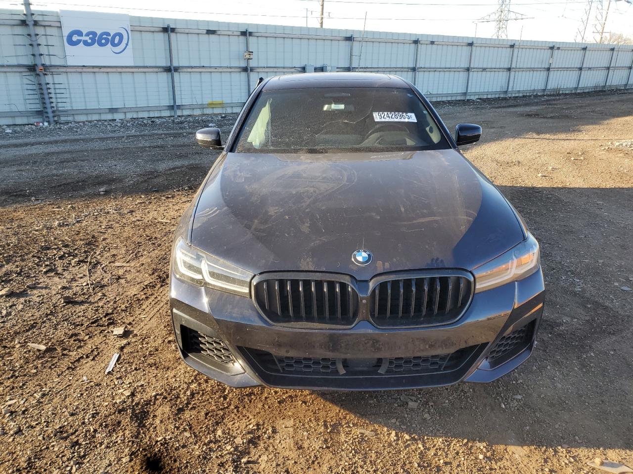 BMW 5 Series Xi Image 4