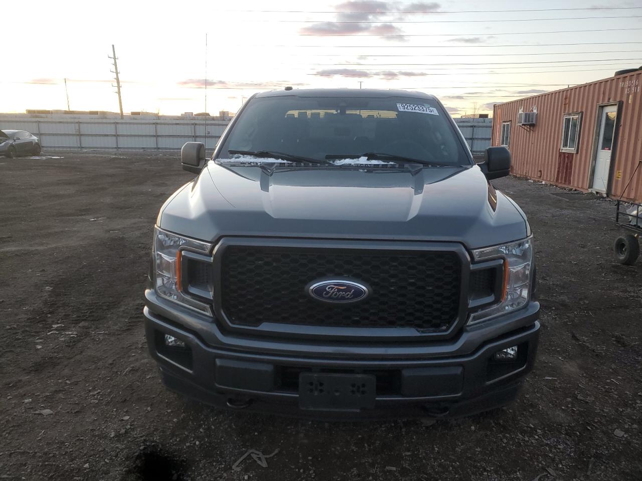 Ford F-150 Supercrew Image 3