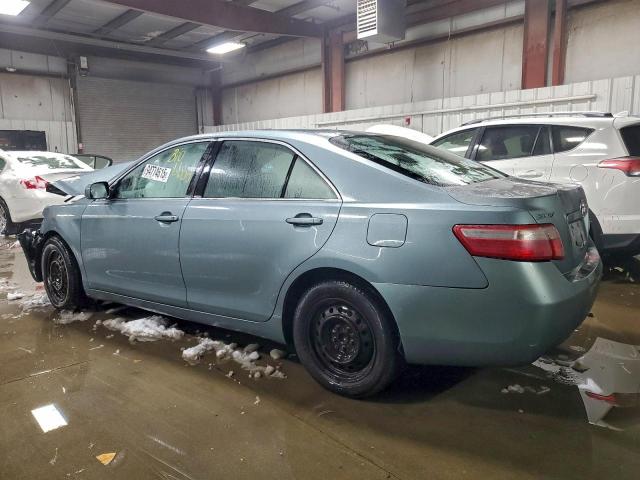 Toyota Camry Ce Image 6